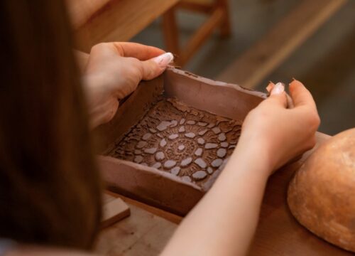 Traditional Pottery Workshop Experience in Marrakech